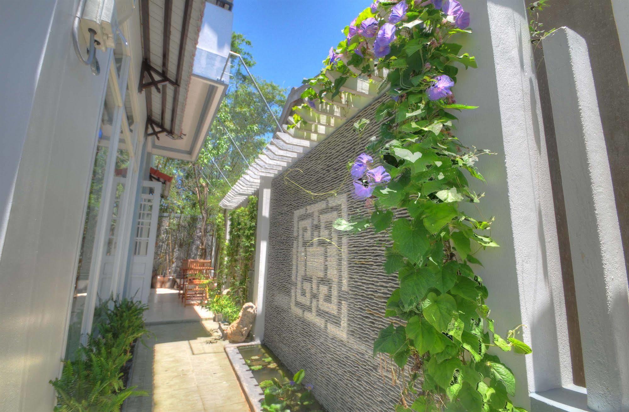 Vesper Homestay Hoi An Exterior photo